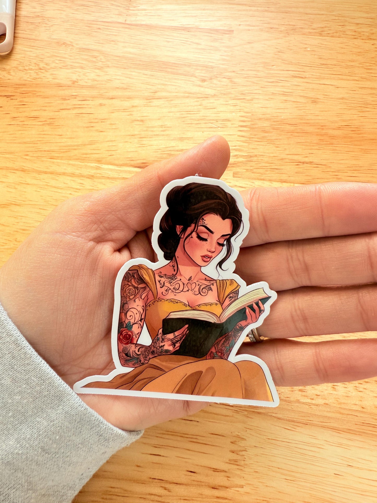 Tattooed Princess Reading Sticker | Bookish Vinyl Decal | Romantasy Kindle Decal | Booktok Reader Gift __etsy:6849223681