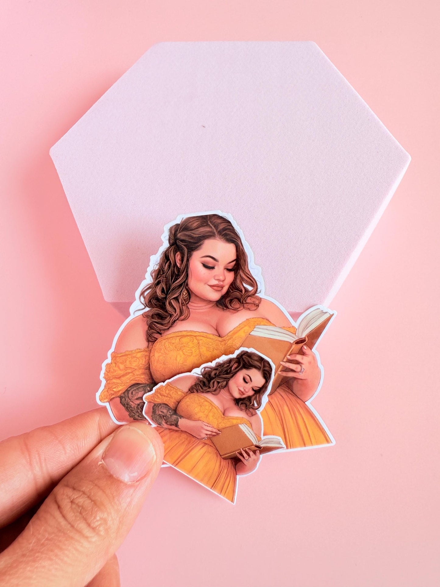 Curvy Girl Reading Sticker: Plus Size Book Lover Vinyl Decal __etsy:6893042448
