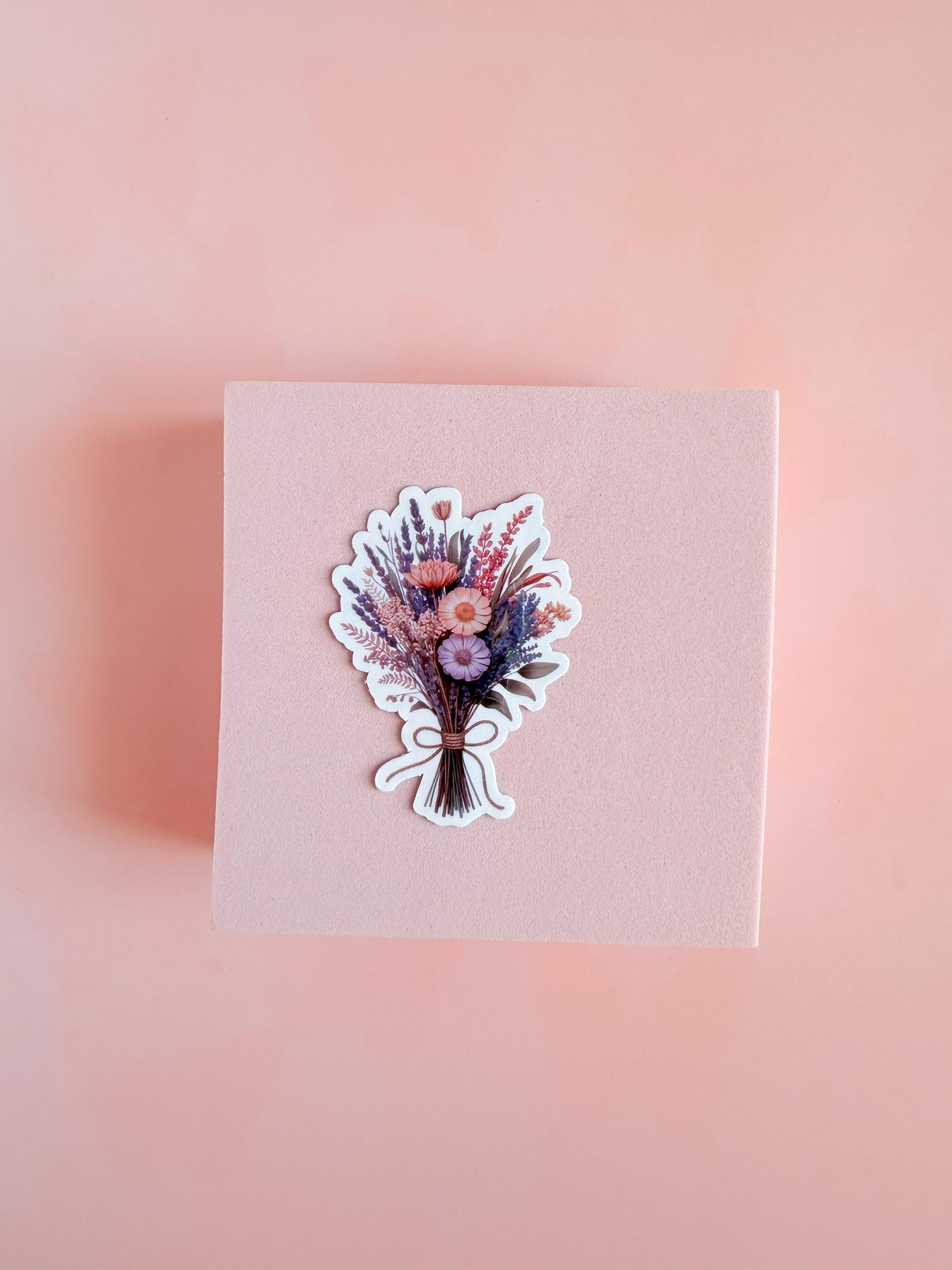 Dried Flower Bouquet Sticker: Boho Floral Matte Vinyl Decal __etsy:6959902076